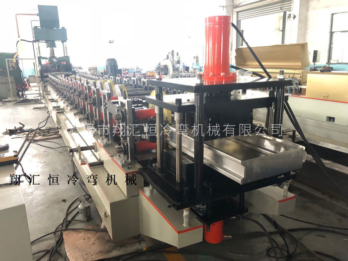 冷彎設(shè)備成型機(jī)